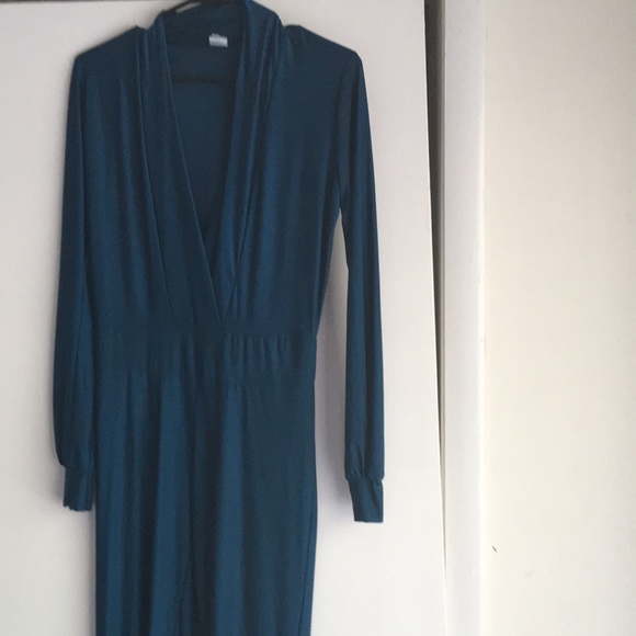 Long sleeve Gently used body suit - Picture 4 of 7